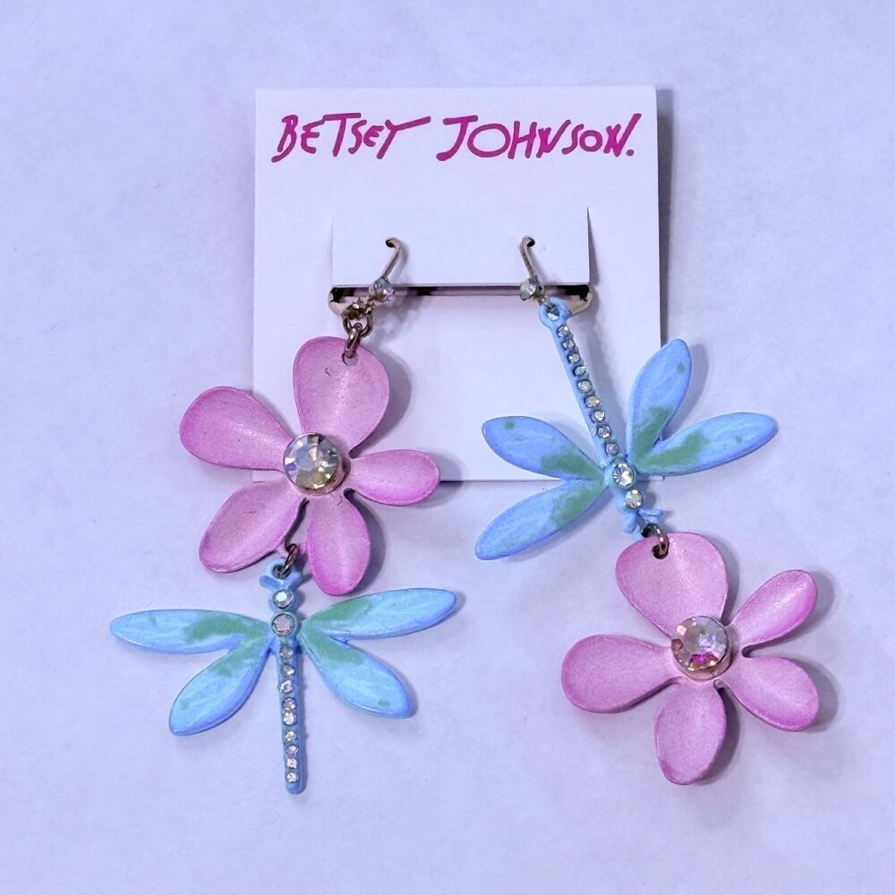 Betsey Johnson NWOB Flower Dragonfly Dangle Mismatch Earrings - Picture 2 of 8